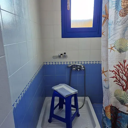 Dolphin アパート アゾリムノス